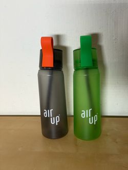 2 Air Up Classic Tritan Water Bottles 650ml Gray Green Excellent No Pods