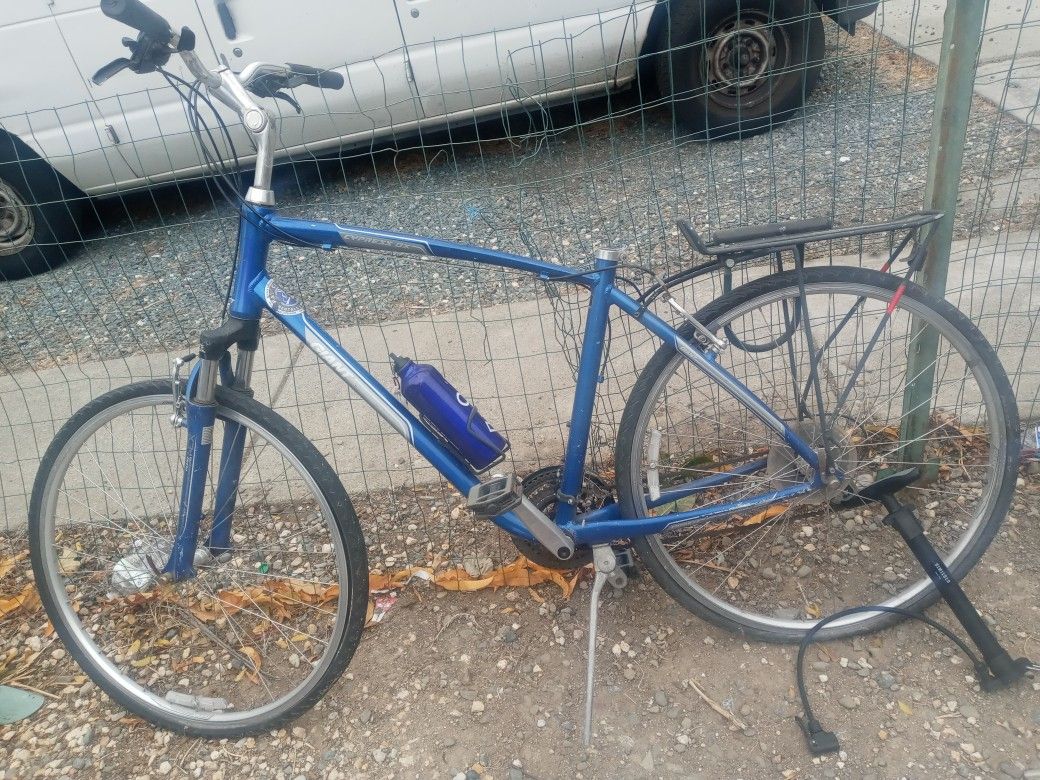 Nice Bike Giant 28" 