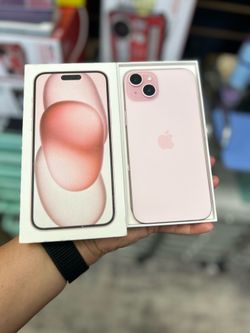 iPhone 15 plus UNLOCKED 128GB