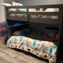 Beautiful Barely Used Bunk Beds 