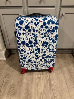 Disney Mickey Mouse Hard Shell Spinner Luggage