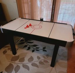 60" Air Hockey Table w/accessories 