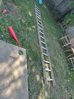 24ft aluminum Ladder