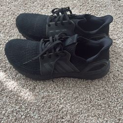 Adidas Ultra Boost M 10.5 New  