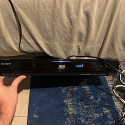 Sony DVD Player  Bdp-n460