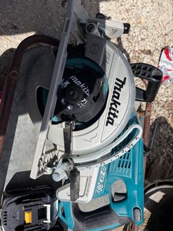 Makitta skill saw