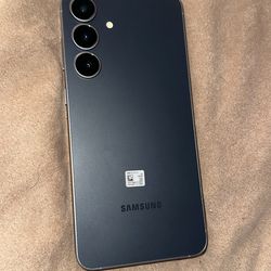 Brand New Samsung S25 FE Unlocked