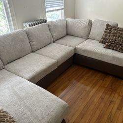 U Shaped Sectional Couch