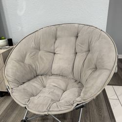 Large Folding Saucer Chair