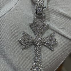 💎 925 Silver Chrome Heart Cross Pendant with Chain – 5.78 Ctw Moissanite, Solid Back ✝️
