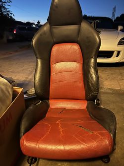 S2000 AP2 Driver seat from an 2007