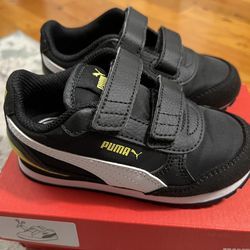 PUMA Kids' St Runner Hook and Loop Sneakers 8c