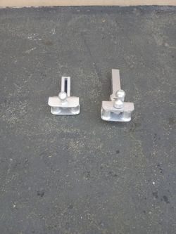 2 Bummer Hitches Heavy Duty S