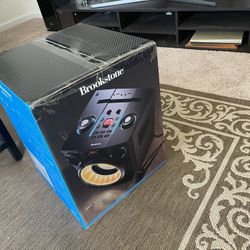Brookstone Sonic Play Speaker With Microphone 