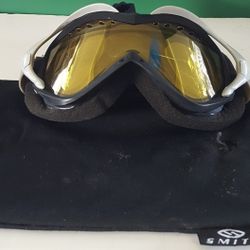 Smith Goggles For Motorsports