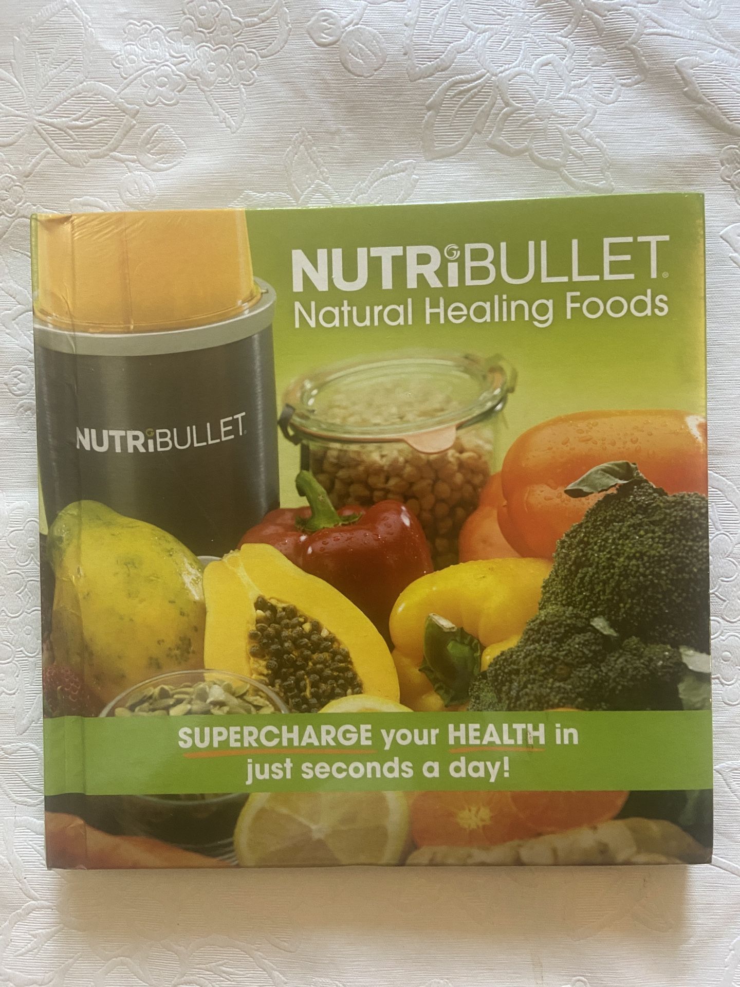 NutriBullet Natural Healing Recipe Book