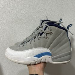Jordan 12’s Wolf Grey/ University Blue 
