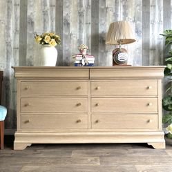 PENDING 🌺 Newly Refinished Pottery Barn Seadrift Inspired Solid Wood Dresser/ Details Below/ I Can Deliver 