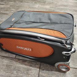 Tumi T3 Ducati Total Transporter carry on suitcase
