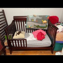 Delta 4 In One Crib With Serta Infant/ Toddler Mattress