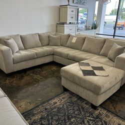 Modern Corner Sectional With Ottoman 