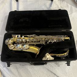 King Empire 665 Alto Saxophone Sax with Carry Case
