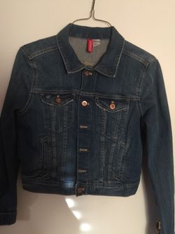 Jacket and sweatshirts size large, different brands, serous buyers only. 10.00 each