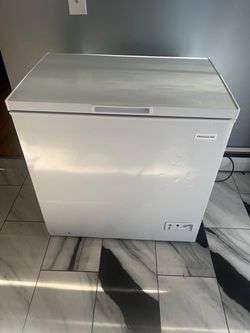 White Chest Freezer