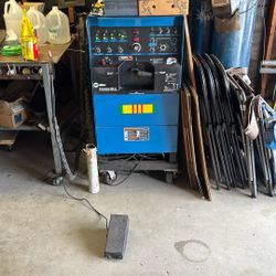 Miller AC/DC  Tig/Arc welder