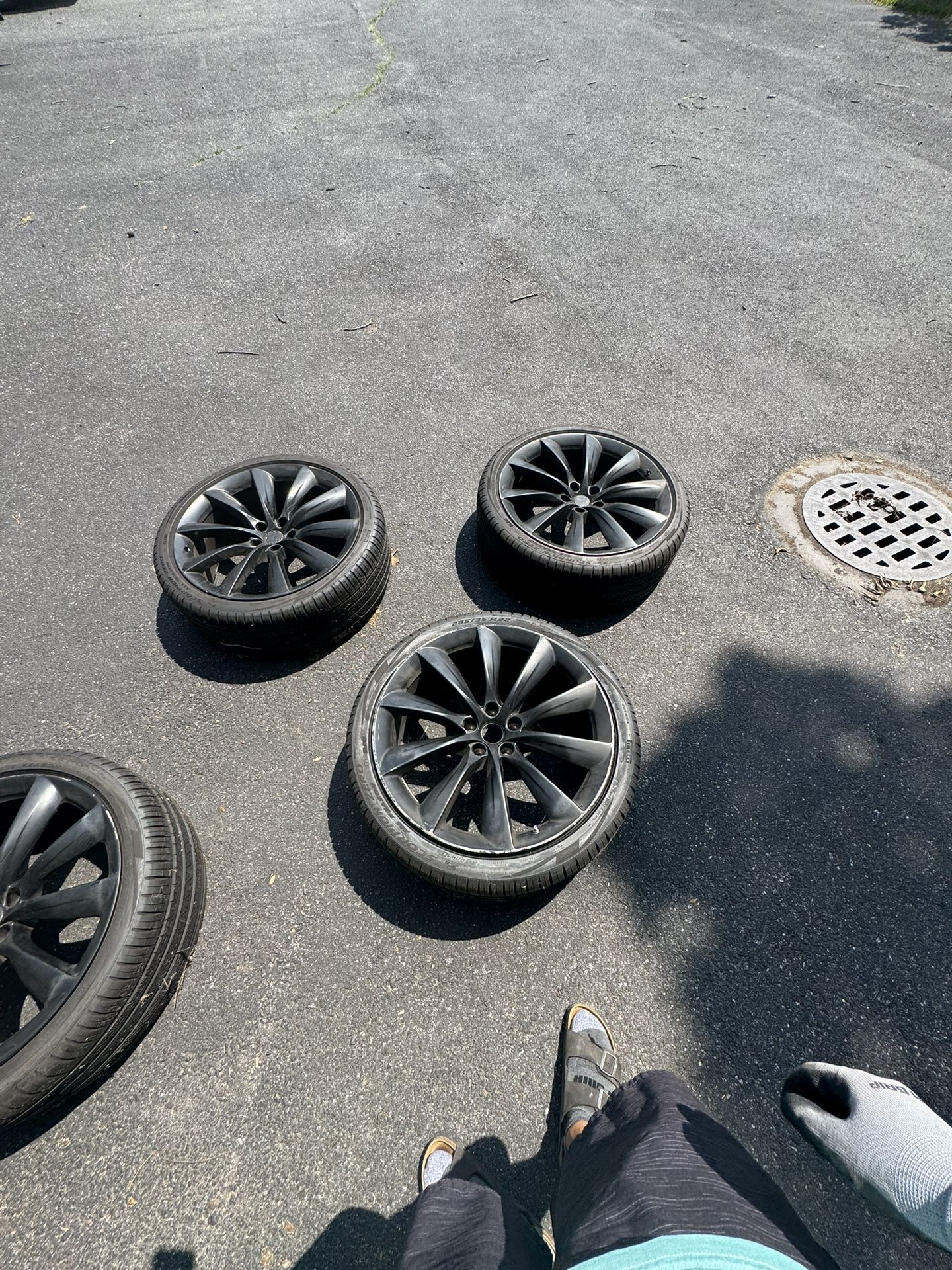 Tesla Model X 22” Wheels 