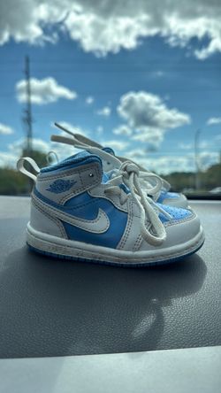Air Jordan 1 Mid Toddler Sneakers