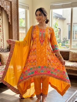 Women’s asymmetric flared kurta three piece set