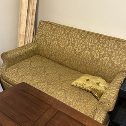 Vintage Yellow Loveseat / Fold-out Bed