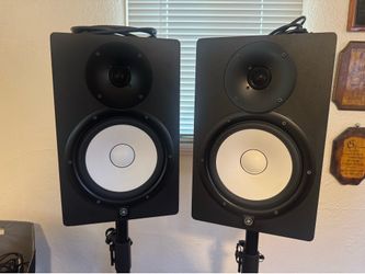 Yamaha HS8 (pair) monitors