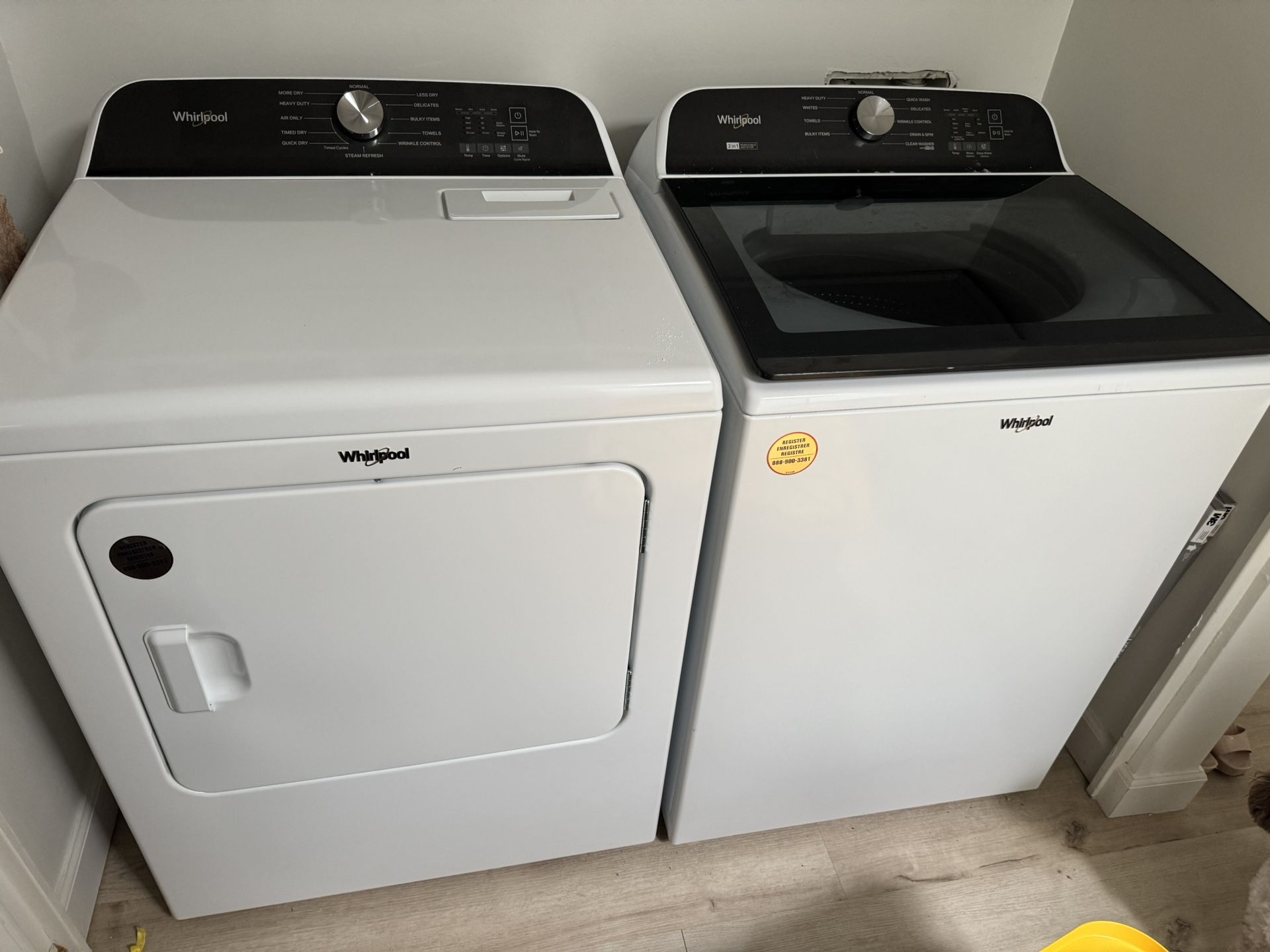 Whirlpool Electric washer And Dryer