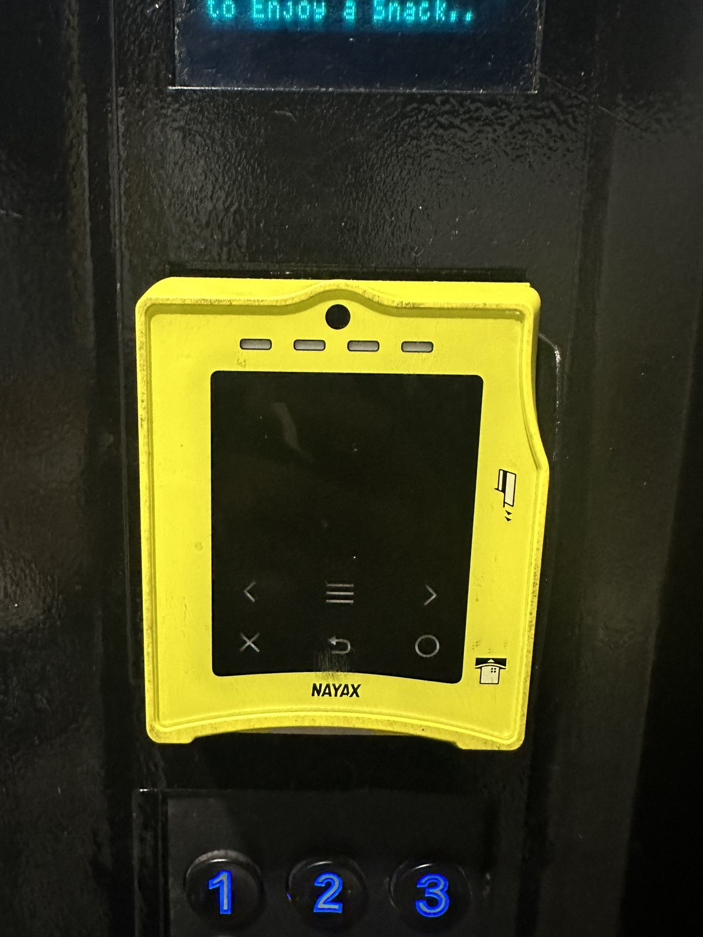 Nayax Card reader for vending machine