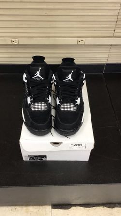 Air Jordan 4 Retro