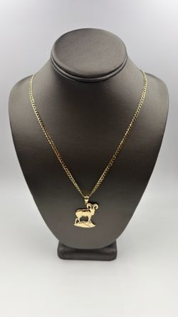 14KT YELLOW GOLD 24” CURB LINK CHAIN 8.8GR W/ 10KT YELLOW GOLD RAM CHARM 4.0GR