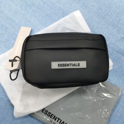 Men’s Essentials Sling Bag In Dark Slate/Stretch Limo/Black