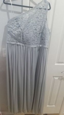 David’s Bridal Special Occasion Dress Sz 22, fits like 16/18