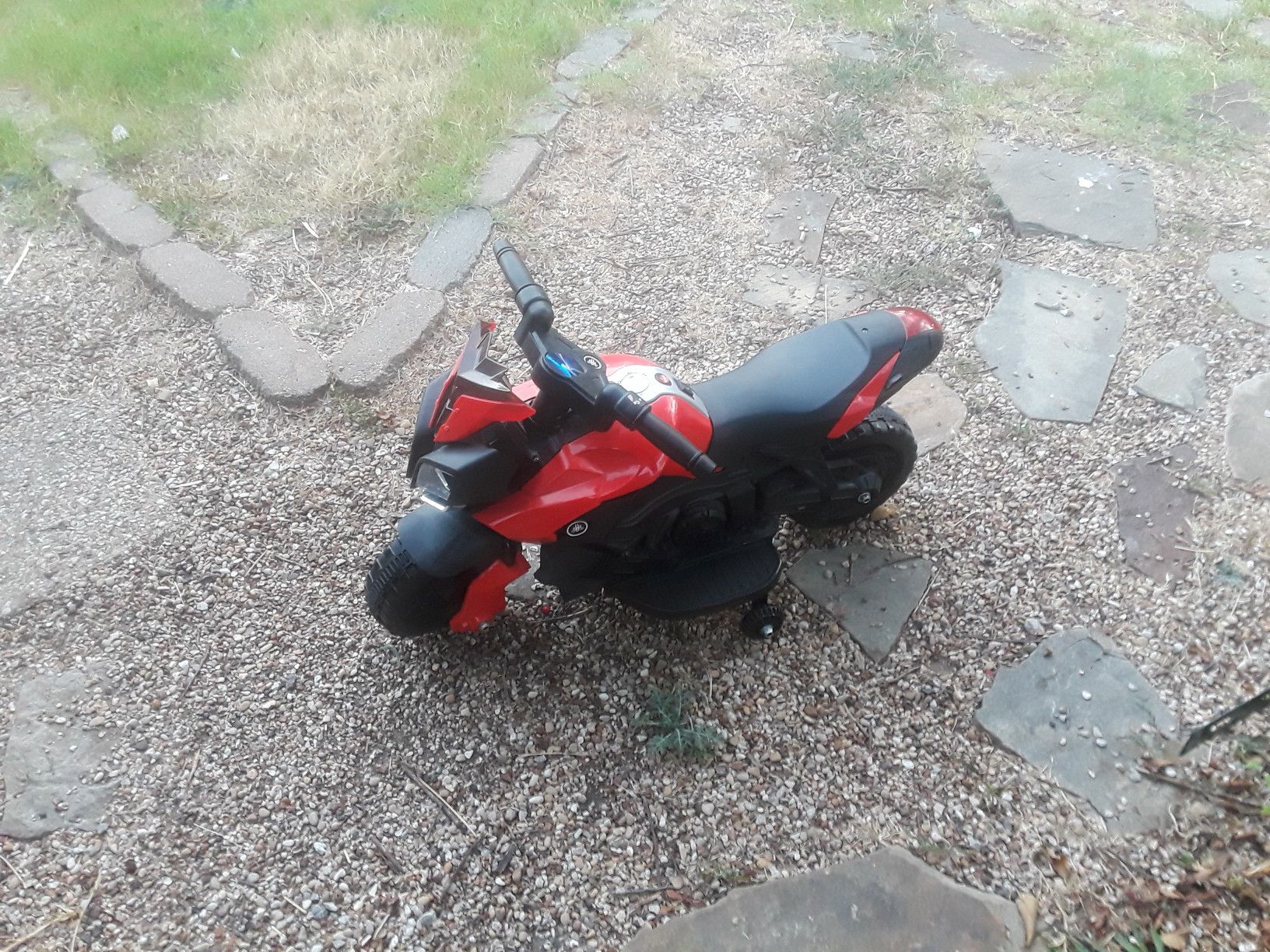 Brand new free power wheel needs charger