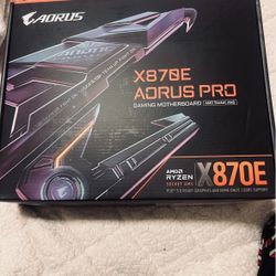 Gigabyte X870E Motherboard 