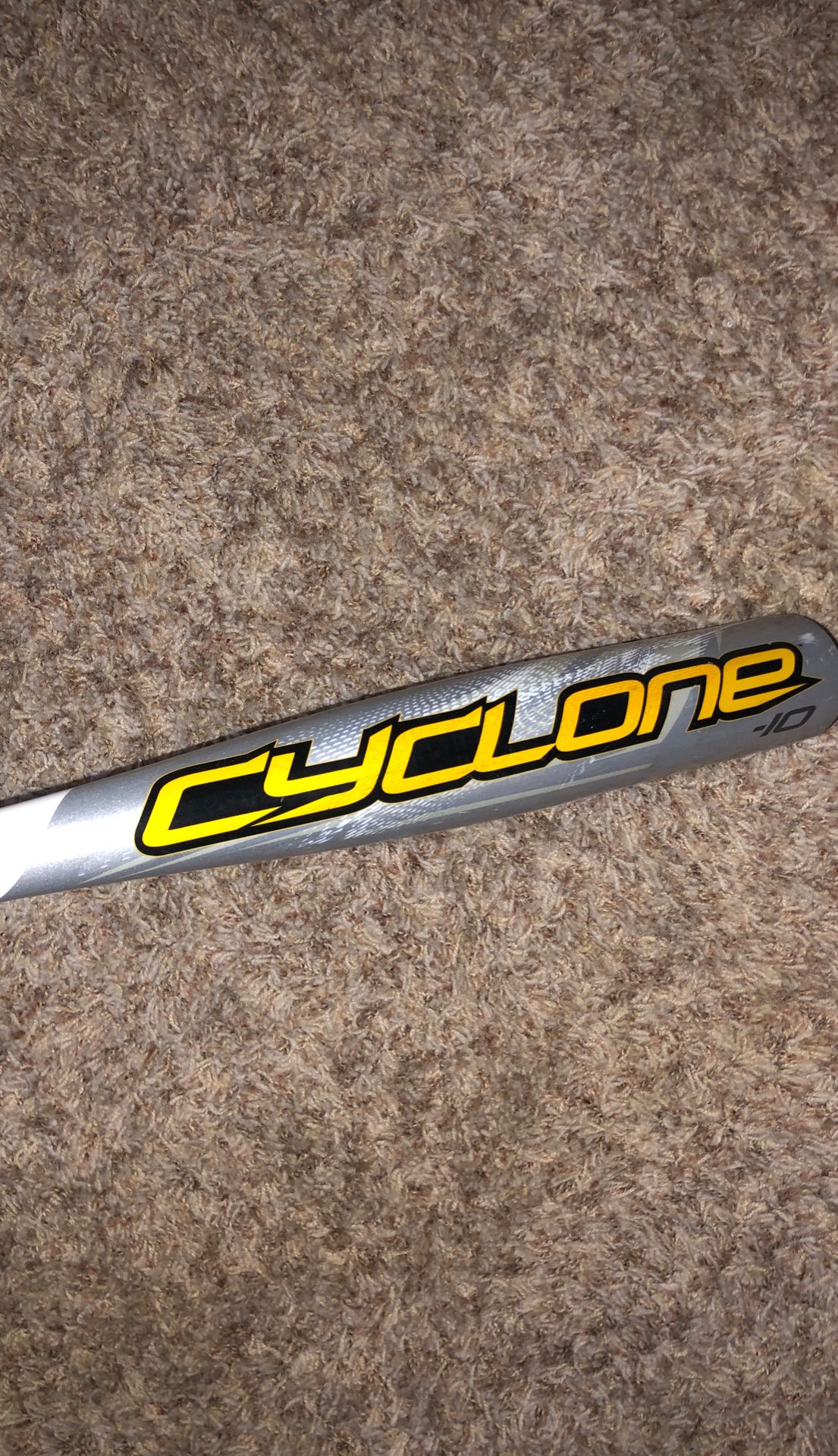 Easton Cyclone Youth Baseball Bat