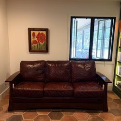 Comfort Designs Leather Couch Pullout 