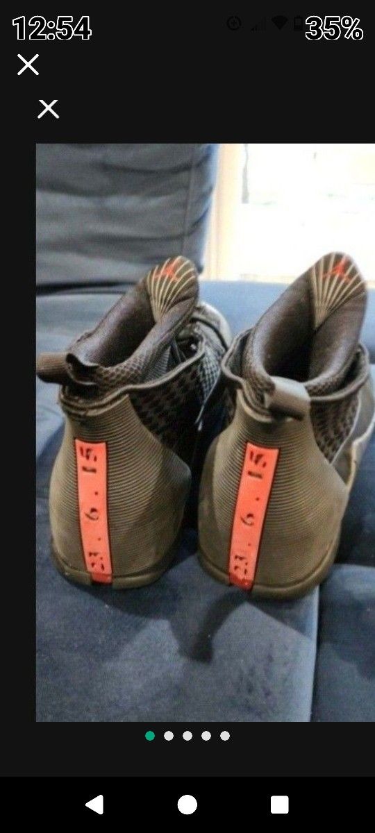 LIKE NEW JORDAN 15 RETROS SHOES MEN SIZE 13 LIGHTLY Used! We Hv Alot More Shoes!