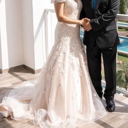 Wedding dress US size 6-8