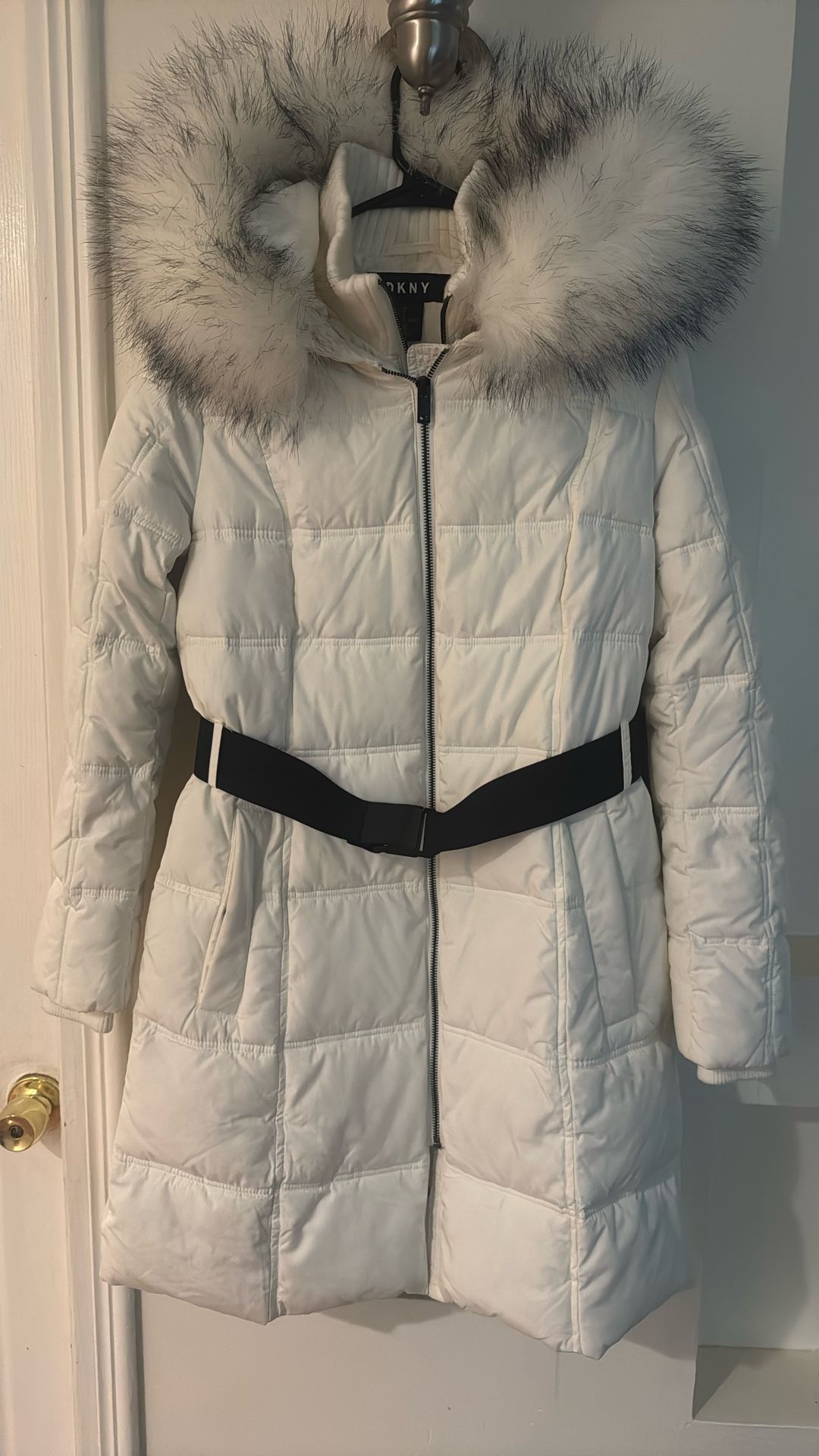 Ladies DKNY Size Small White Puffer Coat