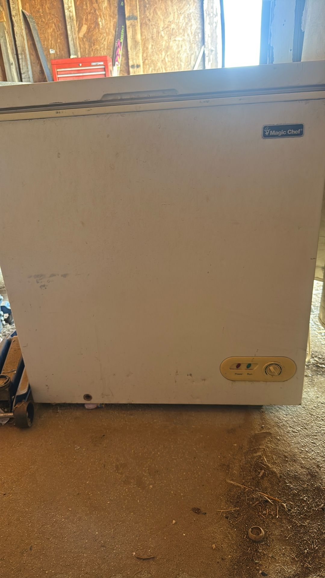 Magic Chef 52 Cubic Inch Freezer