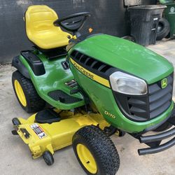 John Deere D170 Lawn Mower Tractor