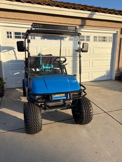 EZGO TXT Lithium Golf Cart